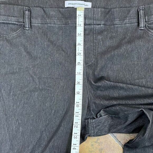 NWT Amazon Essentials Washed Grey Denim Look Pants XXL Short - Picture 5 of 7